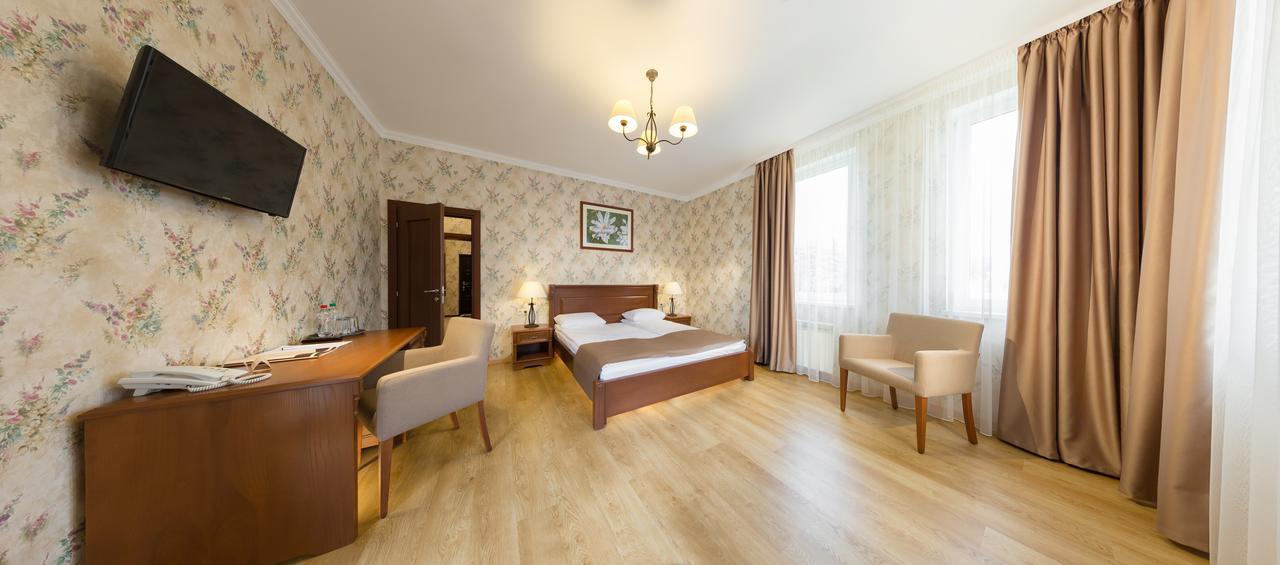 By Derenivska Kupil Aparthotel